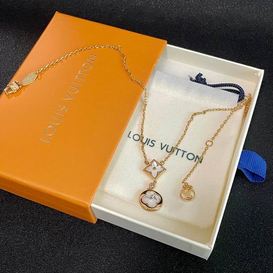 LV Necklace 11lyh448
